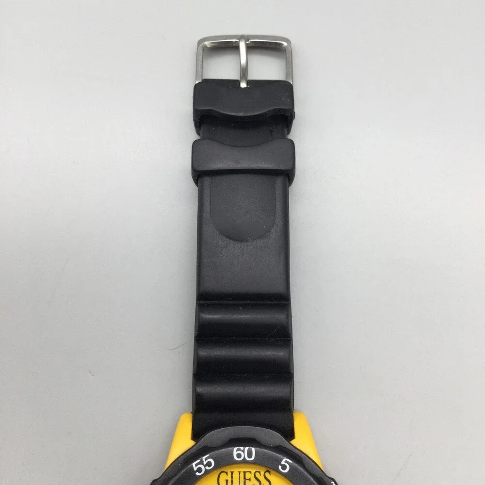 Vintage Guess Indiglo Chrono Men Watch 40mm Yellow Dial Black Rubber New Battery